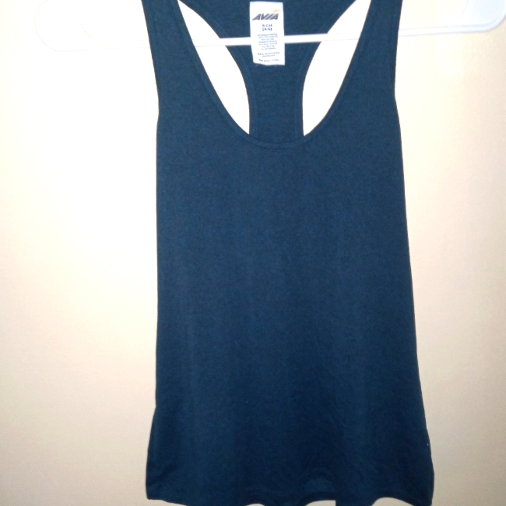 Avia S dark green top